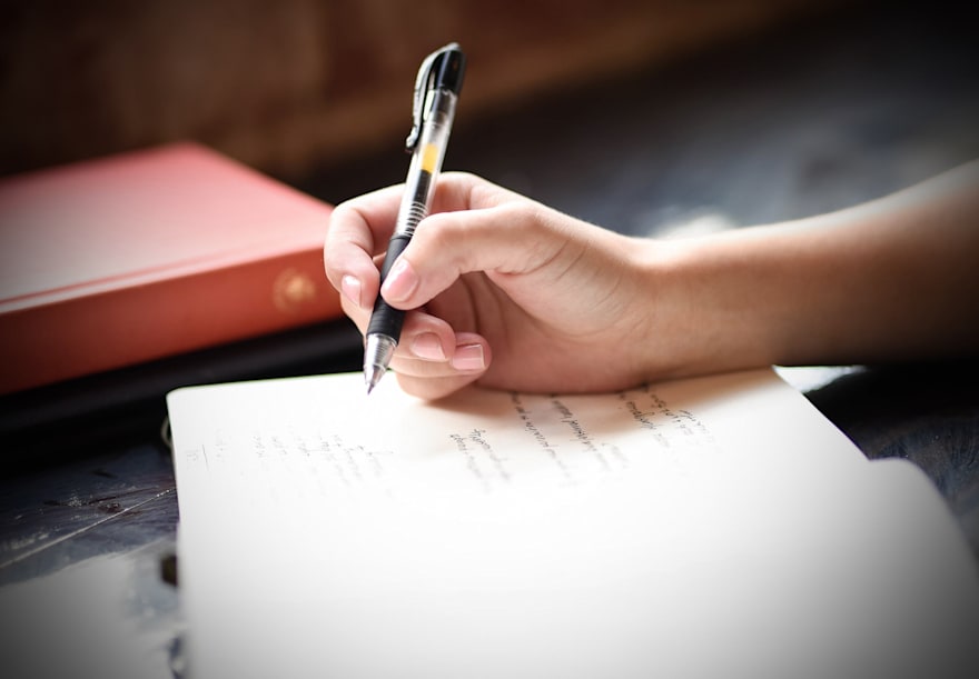 Copywriting 101: Benefits, Techniques, Examples (2023) | Fiverr